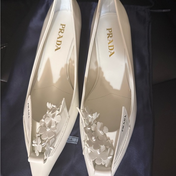 Prada- bunny flora kitten heels - Picture 3 of 5